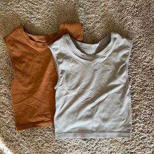 By Together tanks - set of 2